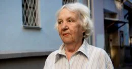 Fotografie seniorky v důchodu - ilustrační foto