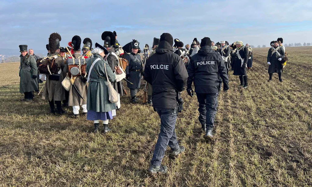 Policisté kontrolují i účinkující bitvy u Slavkova. Foto: PČR