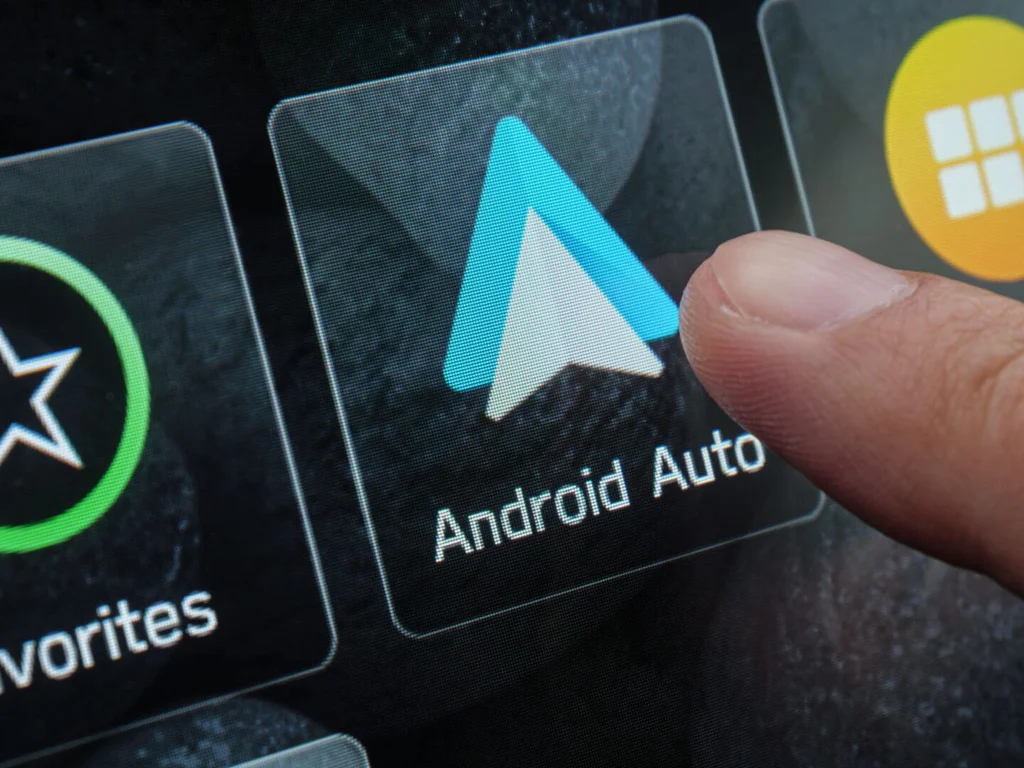 Jak správně používat Android Auto: Tipy, které vám šetří čas i nervy