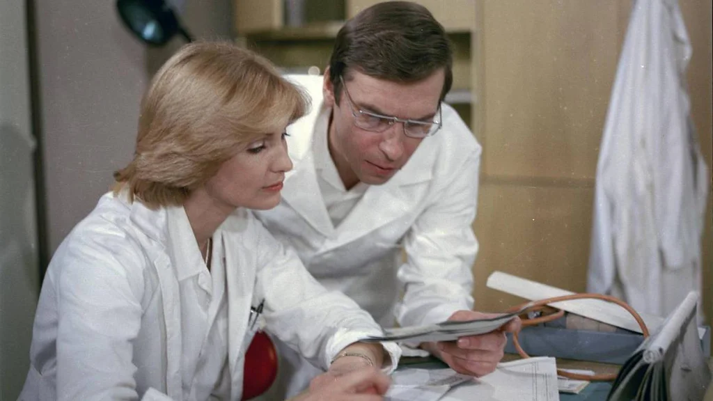 RETROKVÍZ: Myslíte si, že znáte staré seriály? Tady si to konečně ověříte