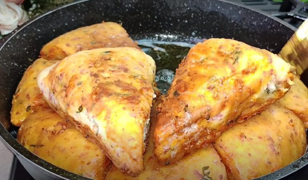 Obrázek k receptu: Báječný slaný koláč na spotřebování zbytků z lednice: Stačí kefír, vejce a pár drobností!