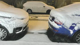 „Začíná to být neúnosné.“ Řidiči si nově připlatí i za pojištění auta, bez výjimky
