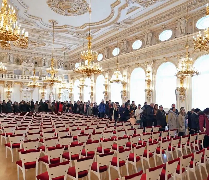 O Den otevřených dveří na Pražském hradě byl velký. Zdroj: X/PrezidentPavel