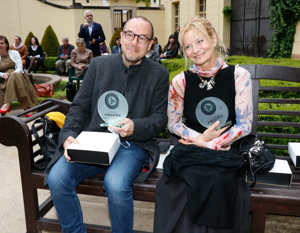 Po kolapsu ticho a prázdno. Cibulková se stáhla do ústraní, nikdo netuší, kde je.