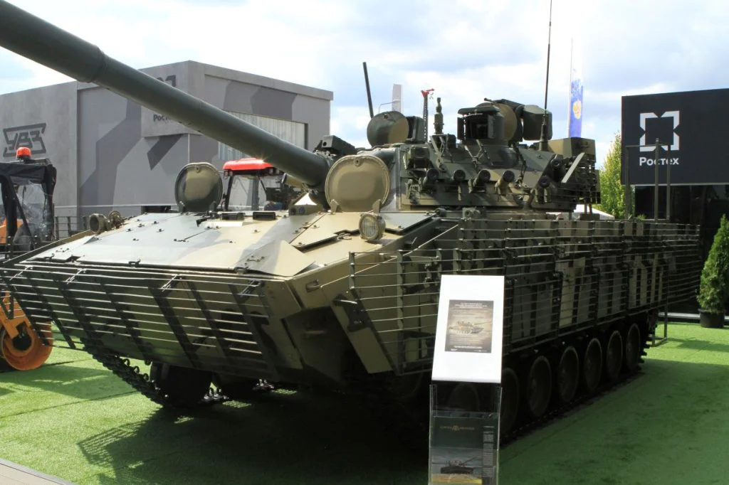 2S25 Sprut SD, s balistickou obranou, výstava Army, 2023