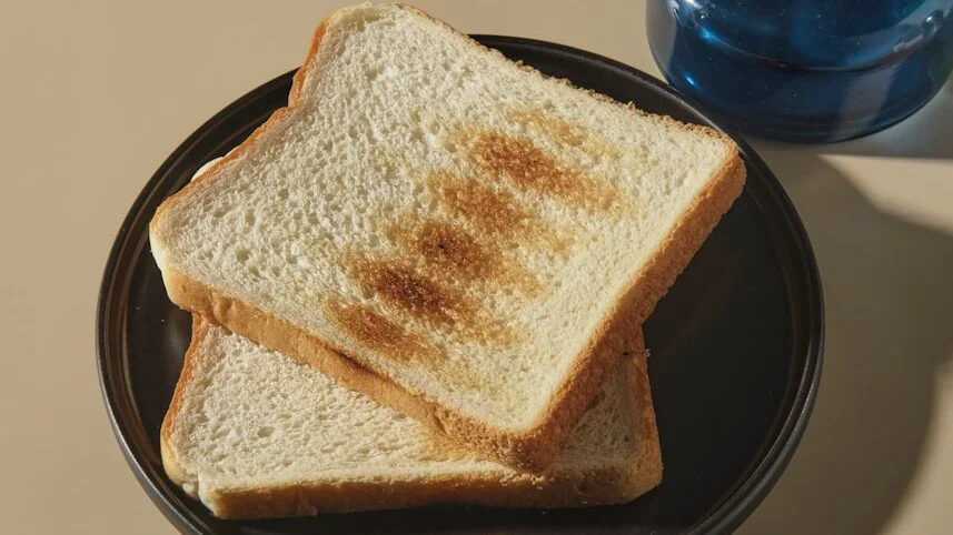 Bílý toust