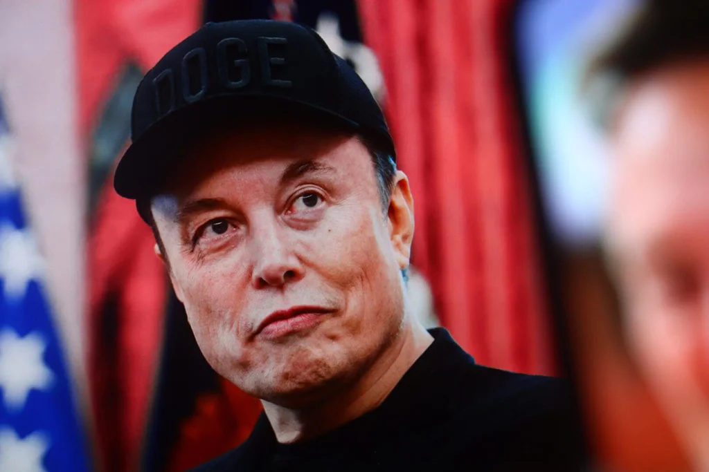 Elon Musk slíbil Američanům miliardy úspor. Zůstala po něm jen účetní díra