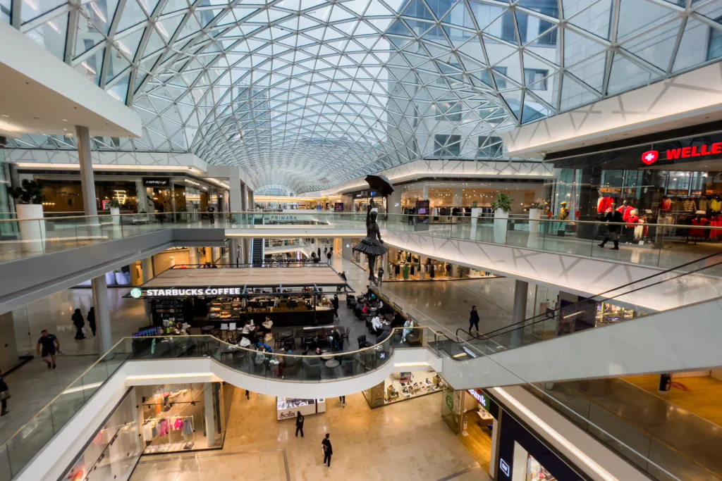 Češi, probuďte se! Slováci posílají nečekané varování: U nás už je pozdě, vás to čeká také.