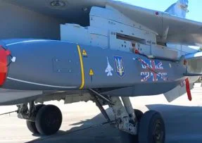 Britská střela s plochou dráhou letu Storm Shadow