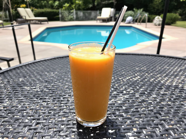 e446c2-smoothie.jpeg