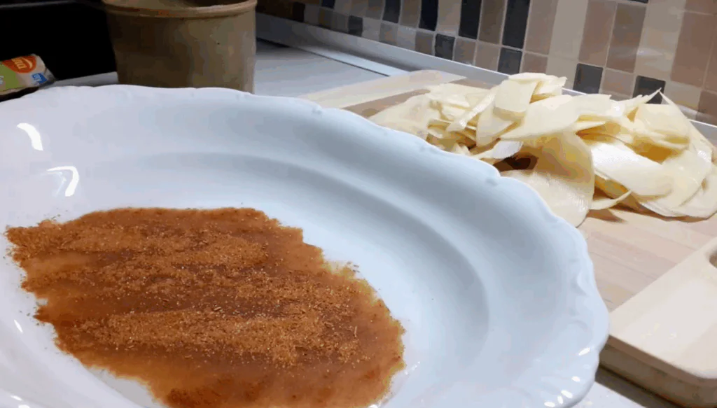 Obrázek k receptu na domácí brambůrky