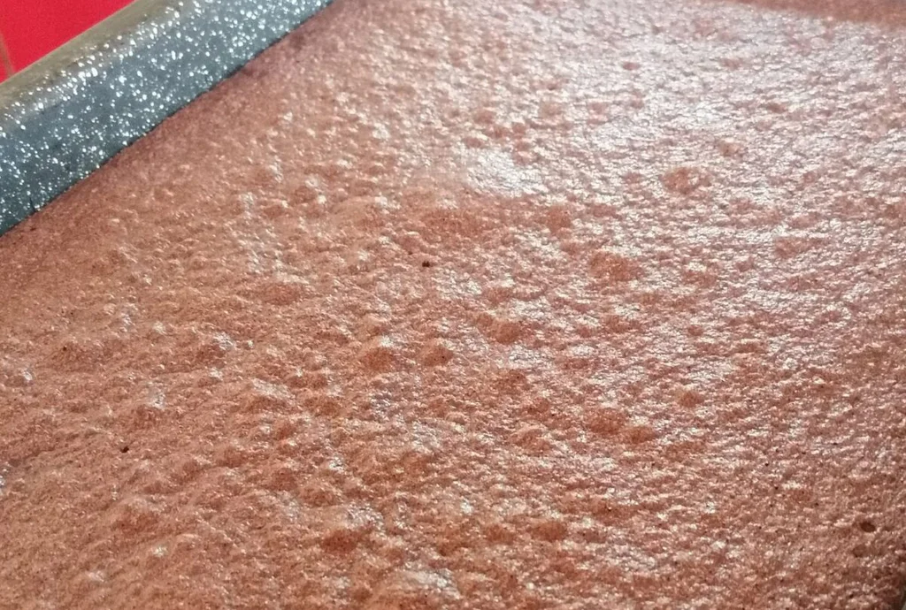 Dezert likérová špička, kterou připravíme jako řezy na plechu.