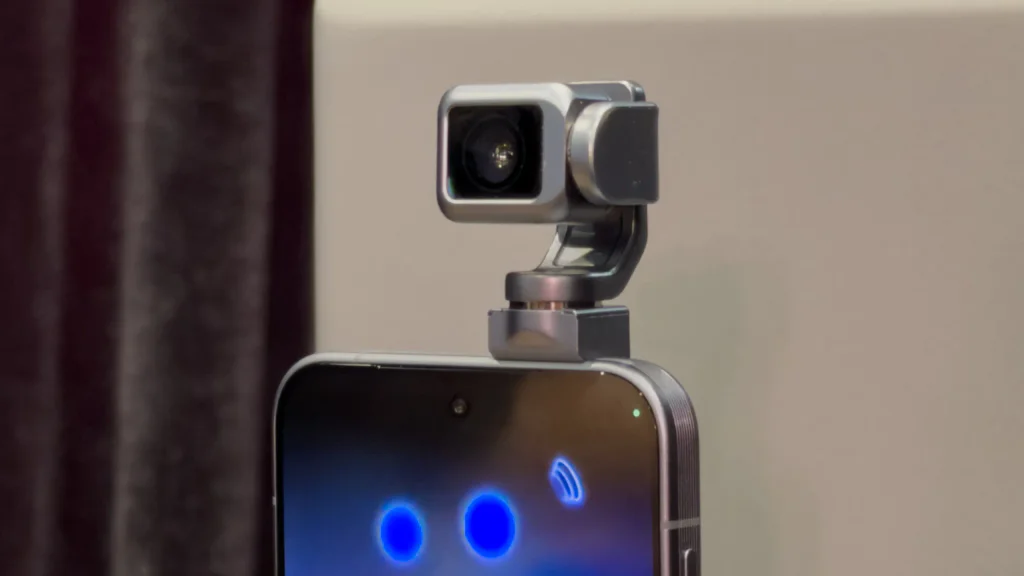 Honor Robot Phone; zdroj: Dotekománie