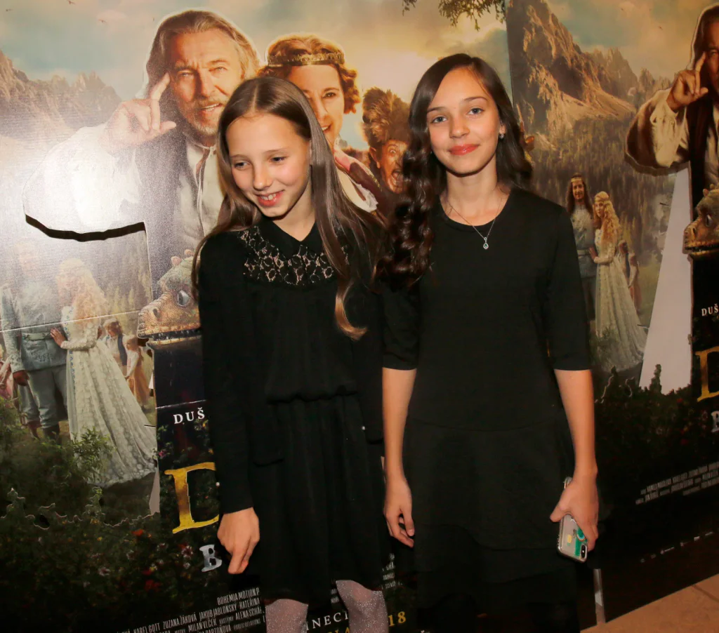 Tichý vztah Charlotte Gottové praskl. Blízký přítel rodiny uvedl, kdo po jejím boku stojí.