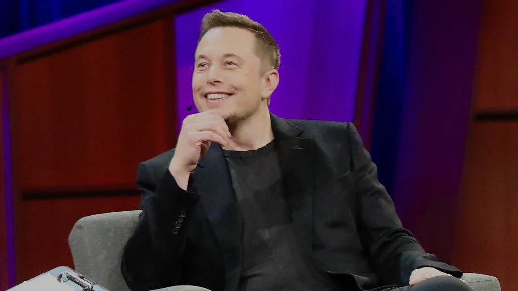 Politika Elona Muska poškozuje značku