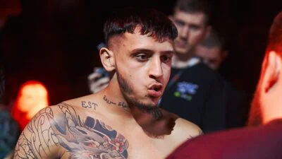 Neporazitelný Sivák znovu ukázal fanouškům i organizaci RFA záda. Vyhnul se tiskové konferenci