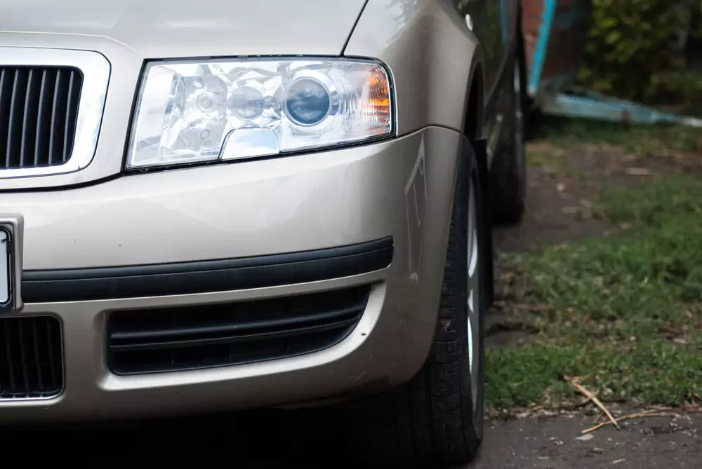 Octavia - detail předního rohu 