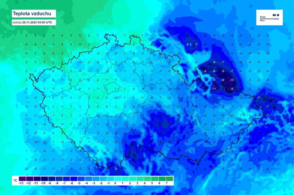 Ledový chaos dorazil do Česka. Některé kraje čekají extrémní podmínky a hrozí vážné škody.