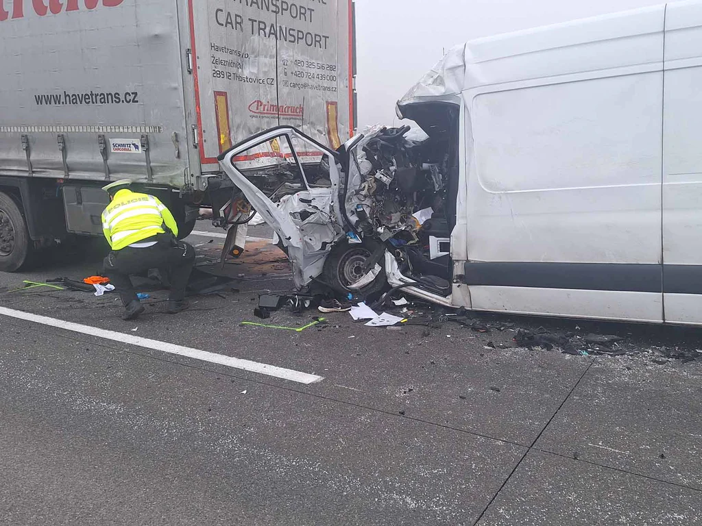 Tragická nehoda na dálnici D2. Foto: Policie ČR