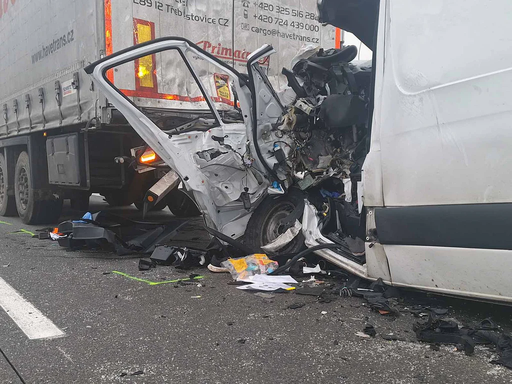 Tragická nehoda na dálnici D2. Foto: Policie ČR