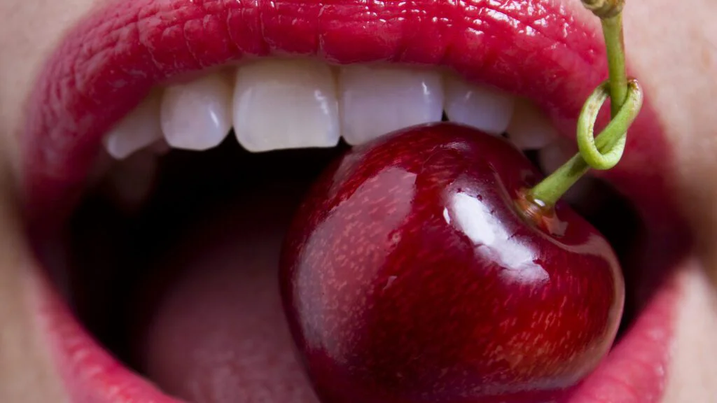 Vázání uzlů jazykem