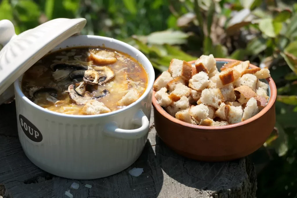 Krémová houbová polévka