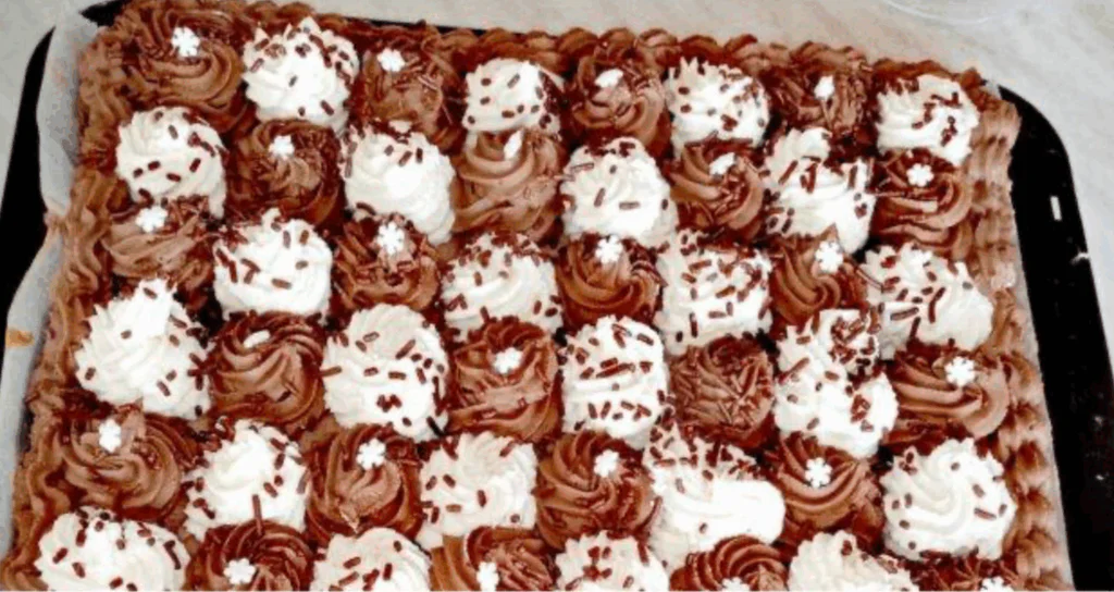 Obrázek k receptu na Harlekýn na plechu