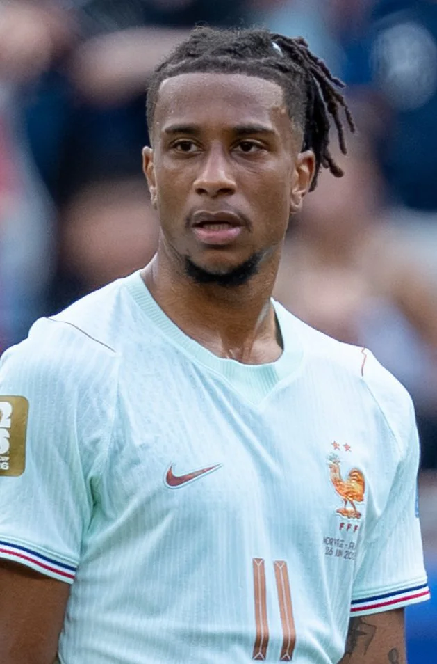 Michael_Olise_-_France_v_Norway_-_26_June_2026_(cropped)