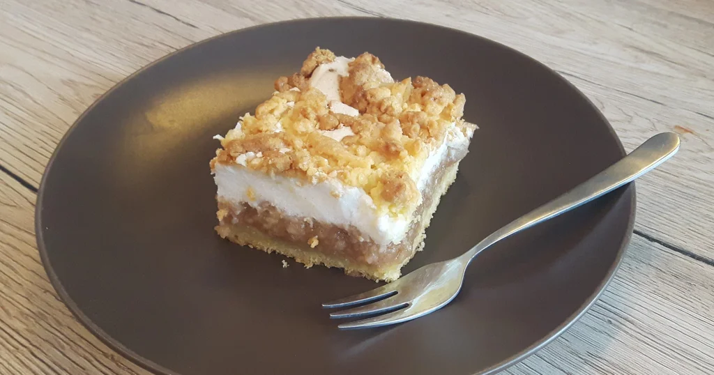 Obrázek k receptu: Slavný strouhaný koláč z dob našich babiček: bez tvarohu či smetany!