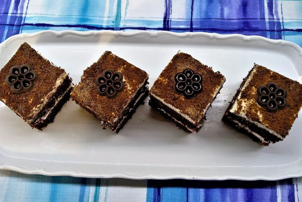 Obrázek k receptu na podmáslové řezy s krémem z mascarpone