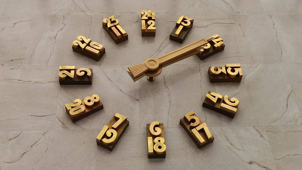 Kdo se skrývá pod přezdívkou „zloděj času“, který ukradl 106 cenných hodin