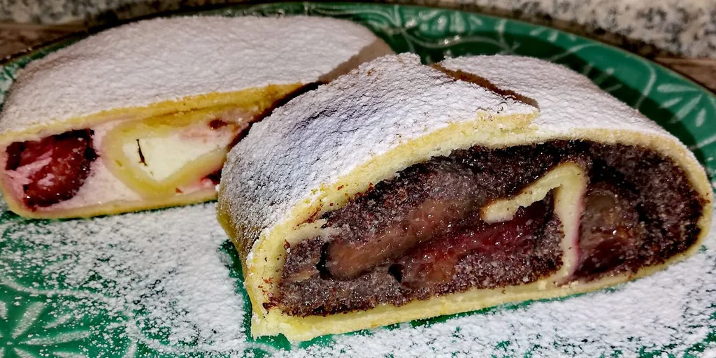 Obrázek k cepertu na makový závin se štvěstkami