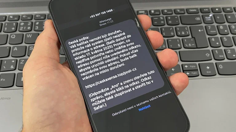 Falešná SMS jménem České pošty