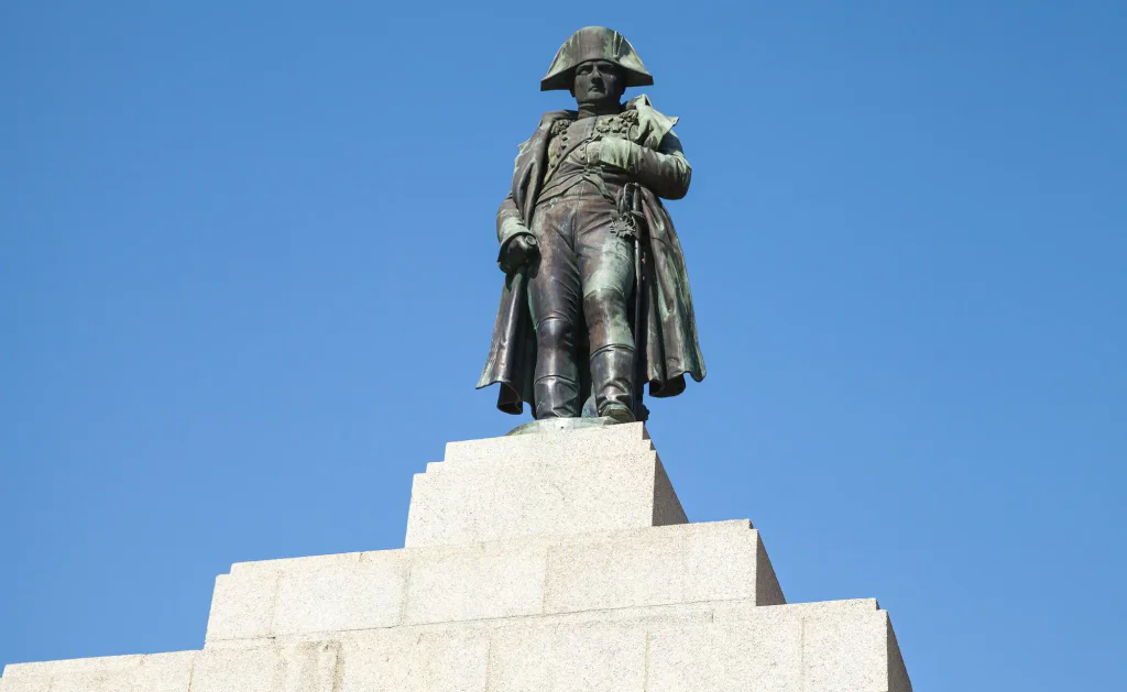 Socha Napoleona Bonaparte ve Francii.