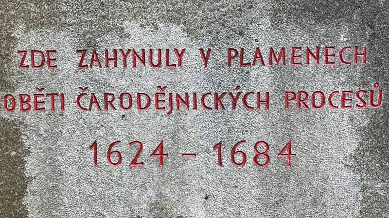 Pomník obětí čarodějnických procesů