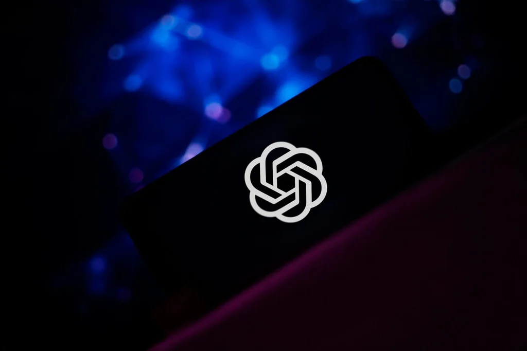 ChatGPT znovu mluví jako člověk. GPT-5.1 spojuje výkon a přirozenost