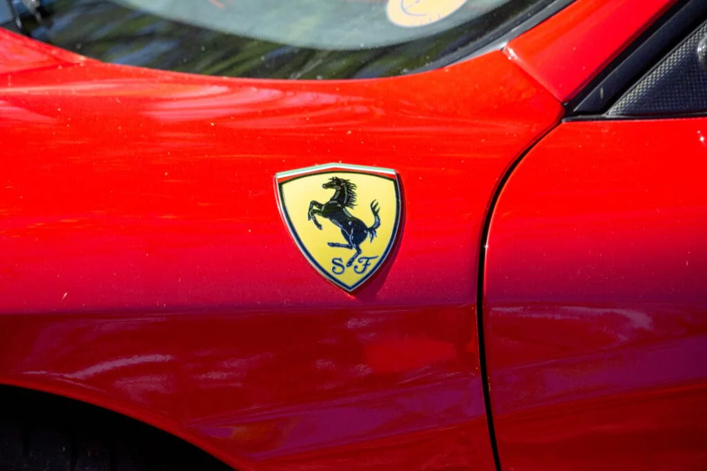 Superauto v utajení: Princ z Bruneje si nechal postavit Ferrari, které nikdo nesměl vidět