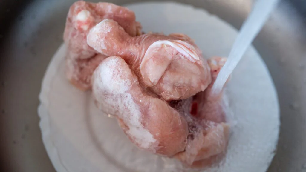 Rozmrazování v horké vodě