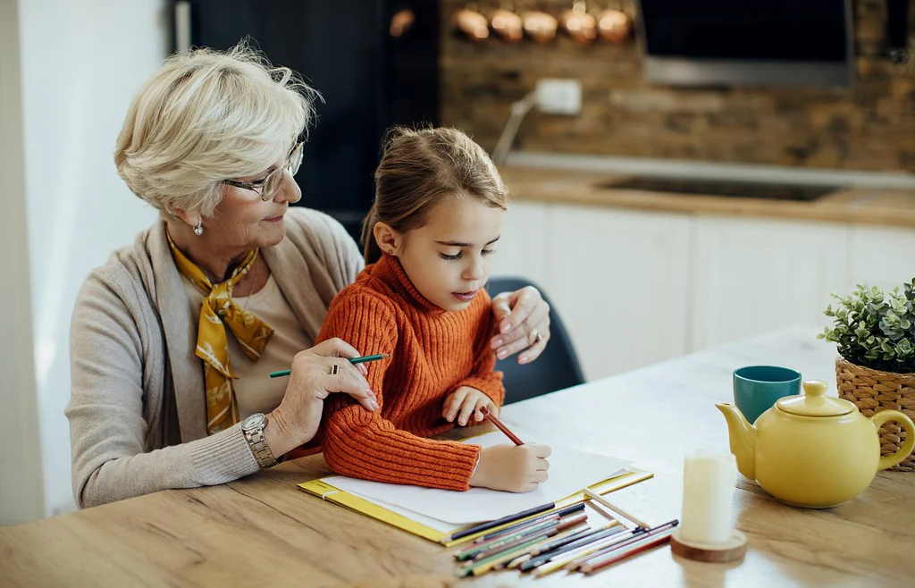 Chůva vyššího věku je žádané, nedostatkové zboží