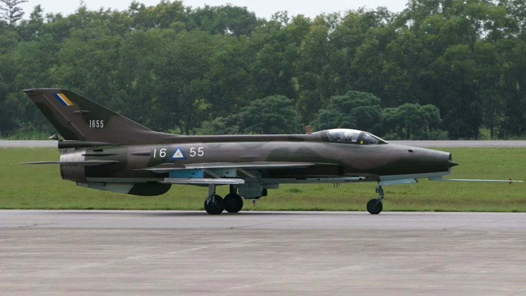 Chendu J-7, čínská kopie MiG-21