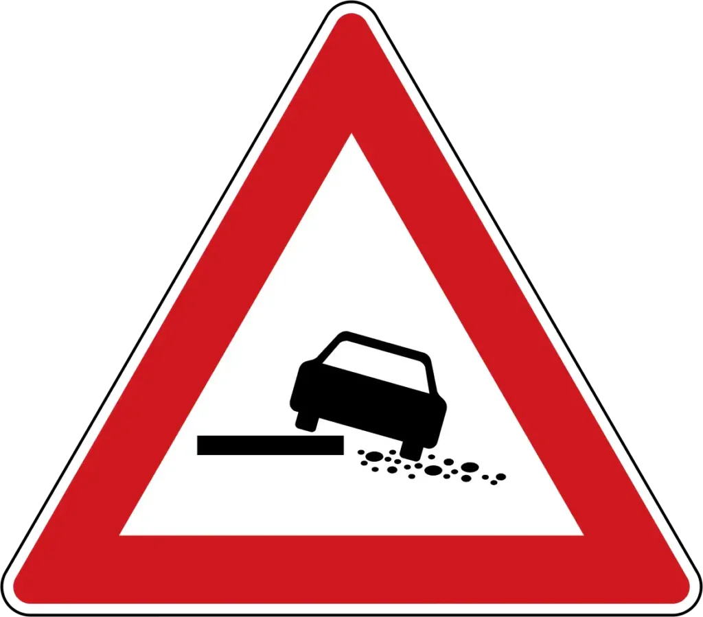 Výstražná dopravní značka A28