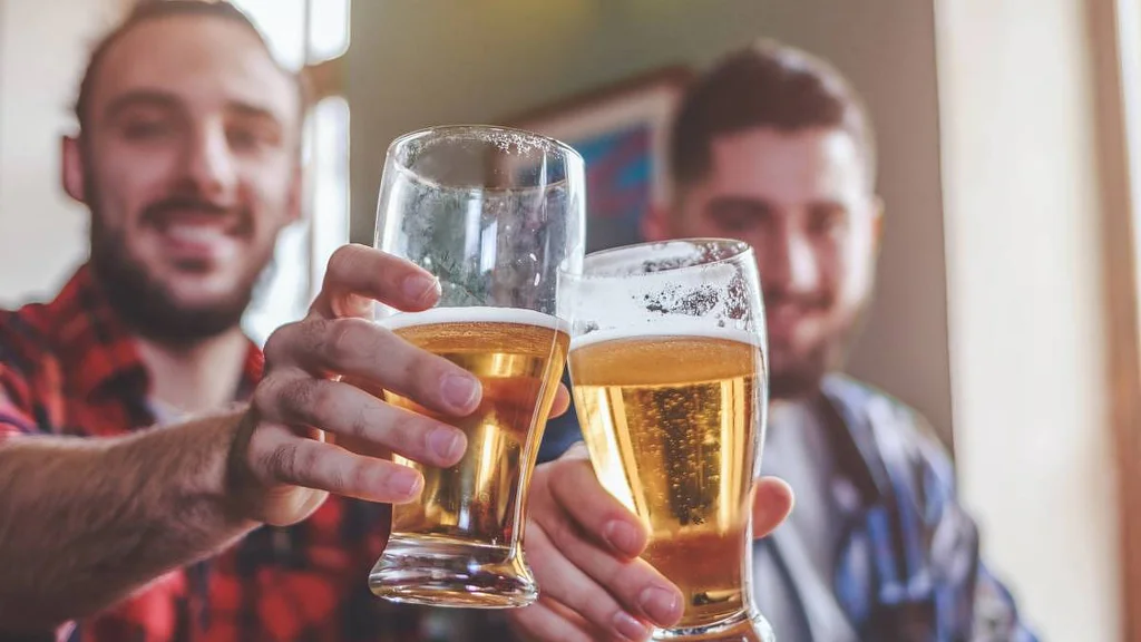 Hospodský kvíz: 10 otázek, 1 šance dokázat, že nejsi jen na ozdobu