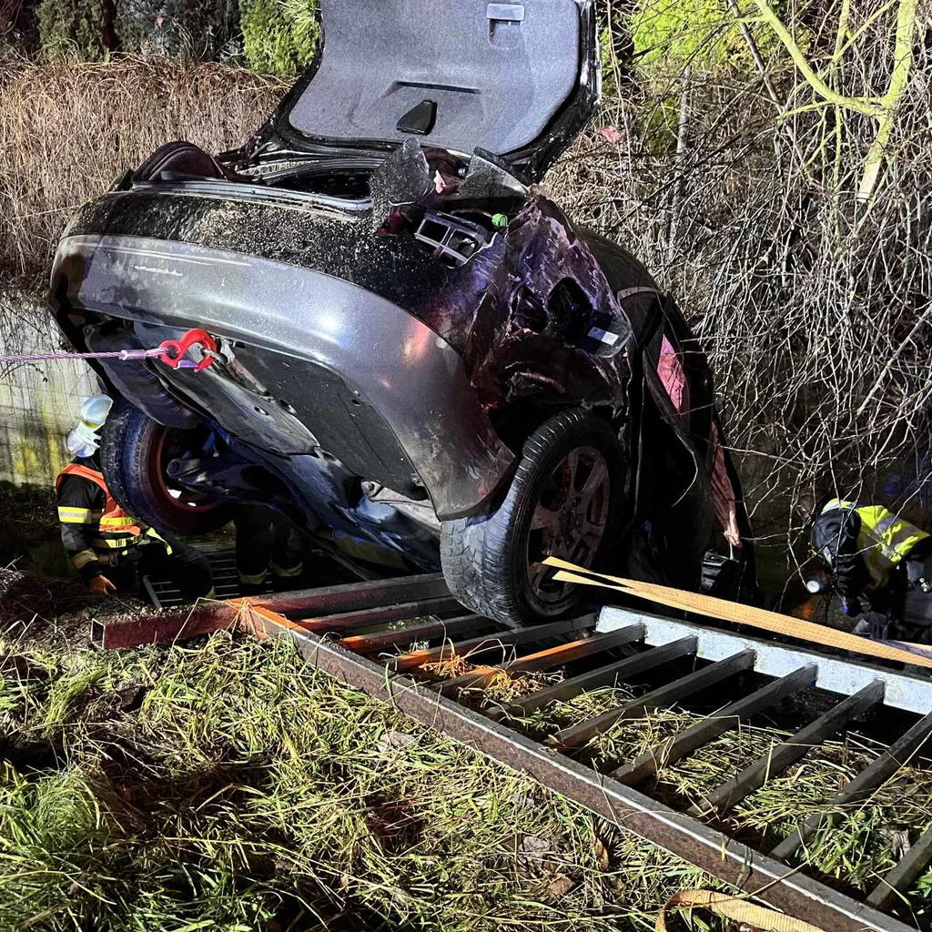 Nehoda v Libouchci. Foto: HZS