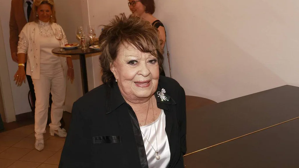 Jak bydlí Jiřina Bohdalová: Legendární okál i garsonka za 6 milionů