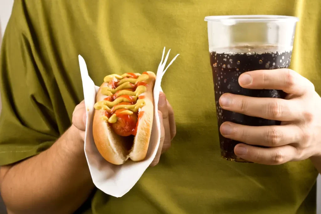 hot dog a cola