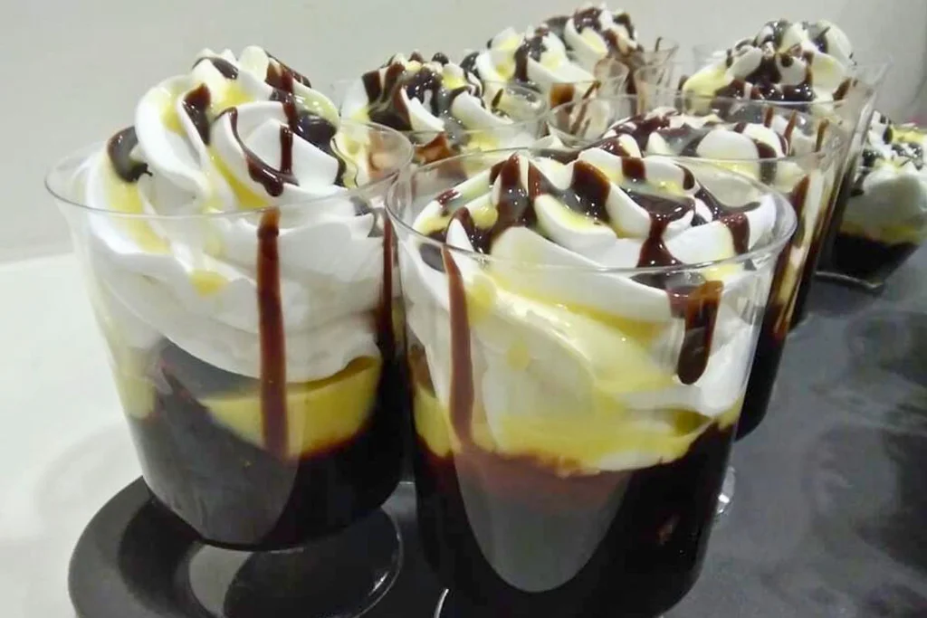 Obrázek k receptu na pohár ve stylu likérové špičky