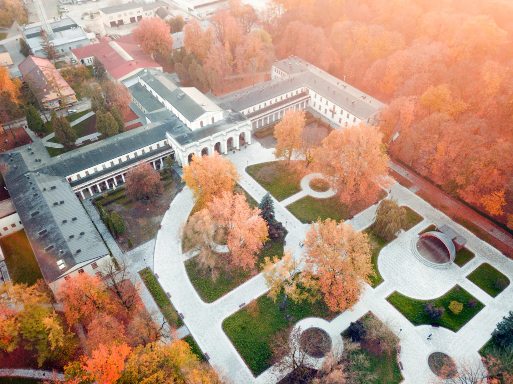 Slunce, teplá voda a klid. Poláci prozradili tajný klenot, který přitahuje i Čechy.