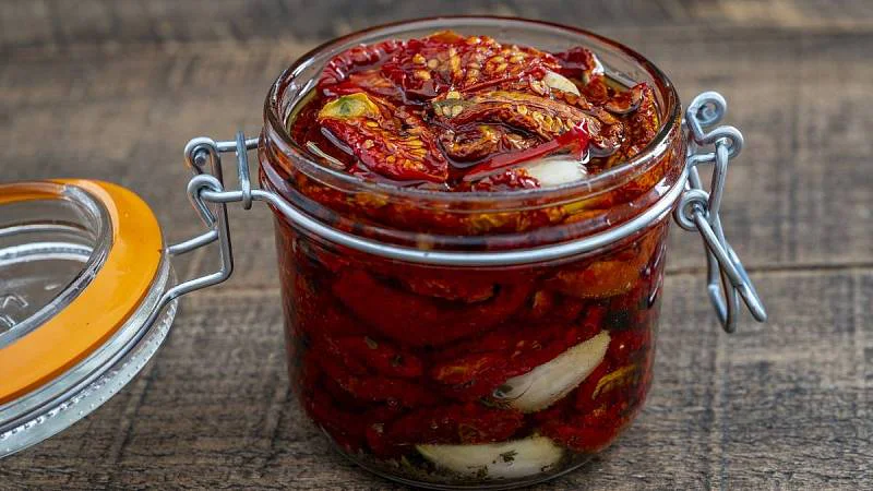 Historie rajčat: Nikdo přesně neví, kde se vzala, ale dnes si bez nich neumíme moderní kuchyni představit