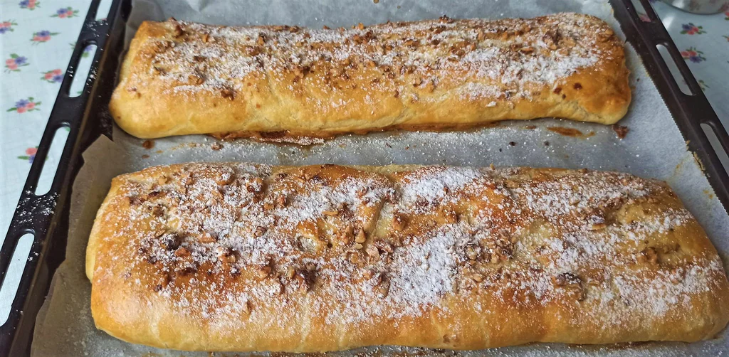 Obrázek k receptu na štrúdl s octem