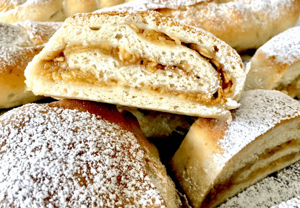 Obrázek k receptu na škvarkový závin